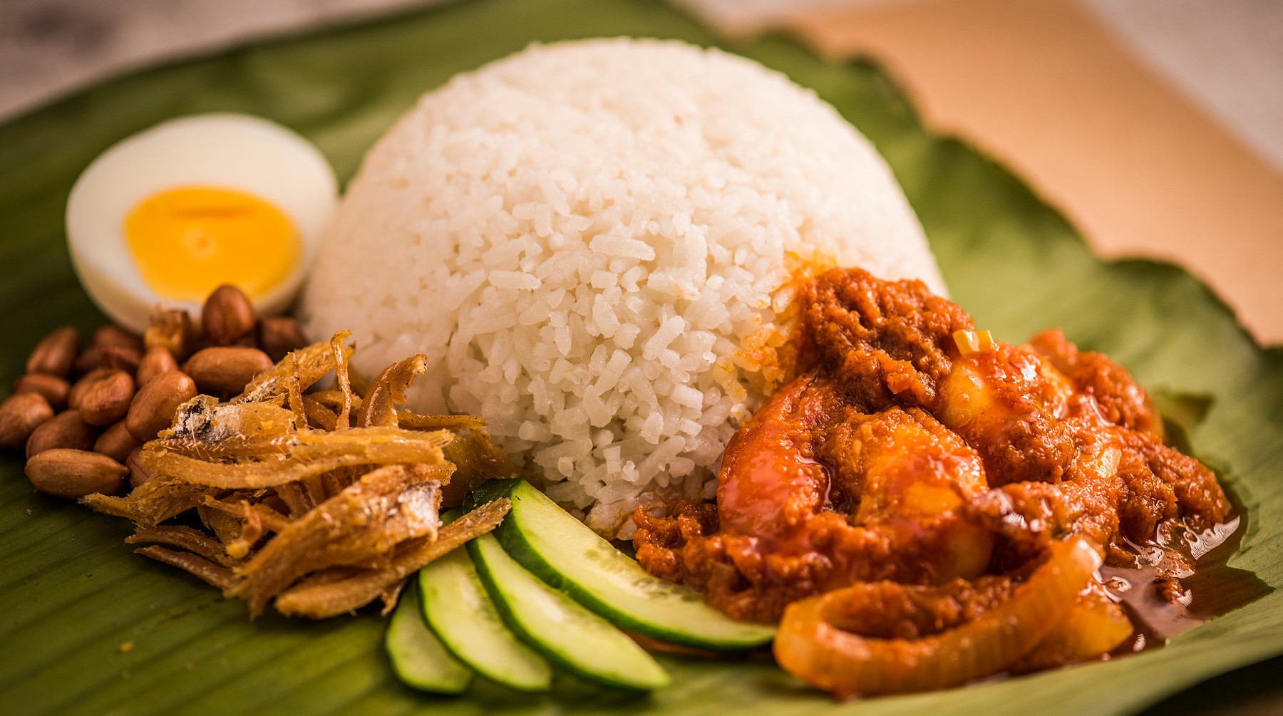 Nasi Lemak - món ăn "quốc bảo" của Malaysia