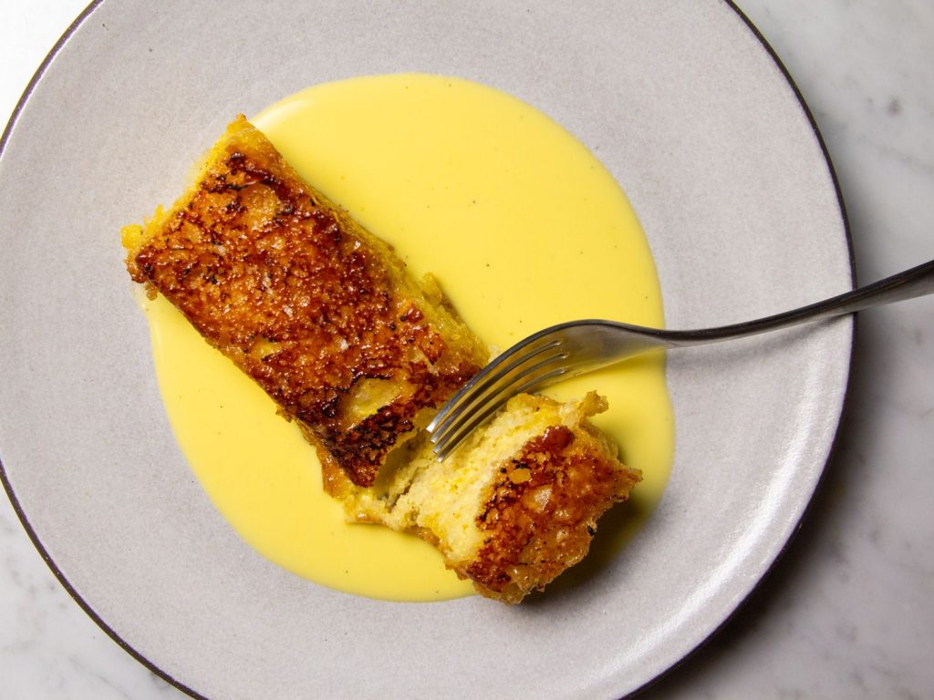 Ẩm thực xứ Basque nổi tiếng với những loại bánh ngọt và mặn